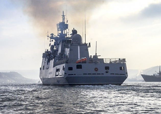 «Κρύος ιδρώτας» στην Βρετανία: Ρωσικά πολεμικά πλοία στη Β. Θάλασσα